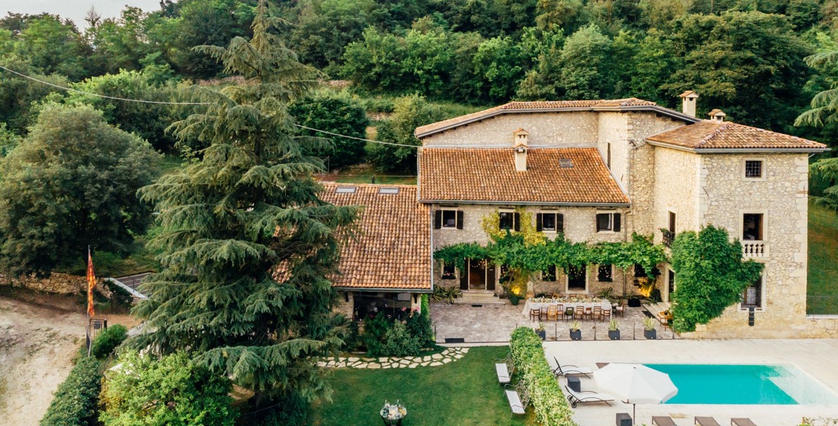 private jet to Italian villa