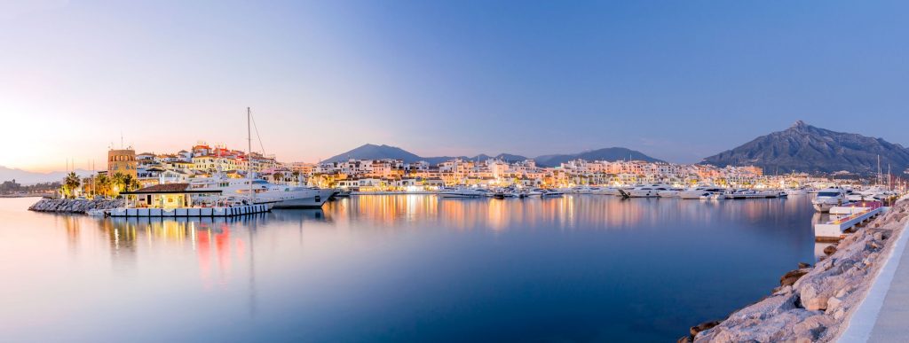 private flight to Marbella