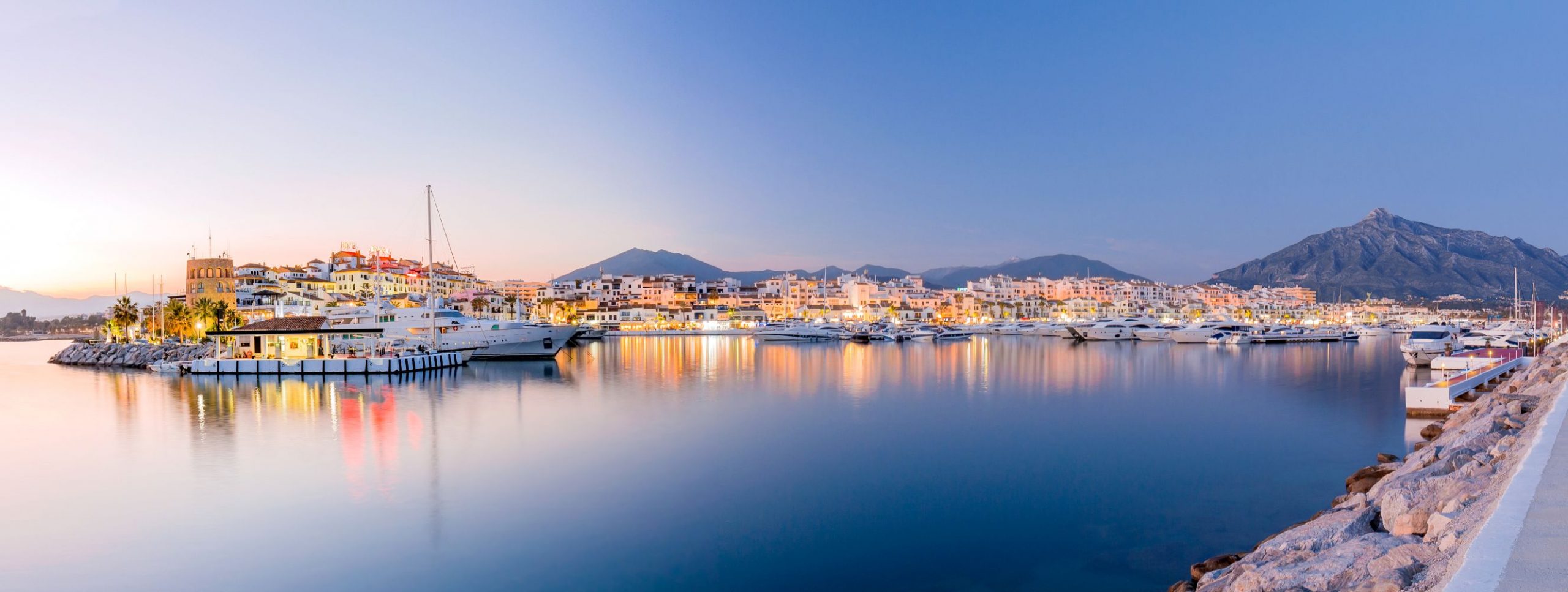 private flight to Marbella